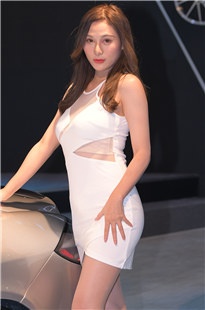 极品丝袜丝足美女3A5595[3.23G]