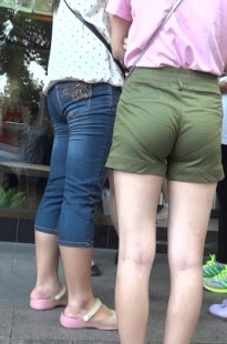 小屁屁勒成这样不难受吗[287M/AVI]