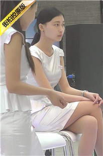 4K-美女模特的SW大腿[1.42G/MP4]