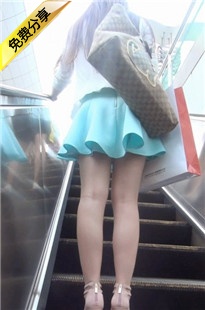 跟拍蓝色短裙肉丝MTMM [200M/MP4]