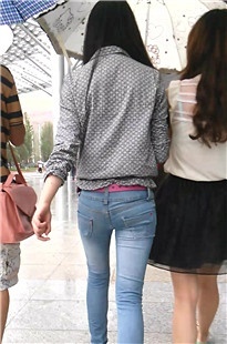 高跟紧牛MM[196M/MP4]