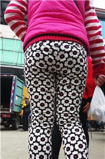 花裤丰满圆润肥臀[826M/MP4]