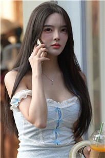 像奢侈品一样走哪都发光3A6612[1.63G]