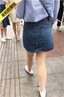 牛仔短裙包臀美丝腿美眉[147M/MOV]