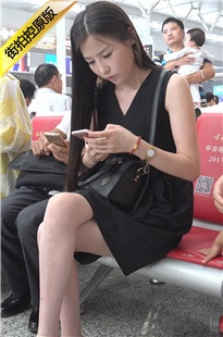 4K-长相甜美的美女就算静静坐着也觉得很享受[4.69G/MP4]