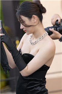 原来是她，韵味的女人3A5879[2.35G]