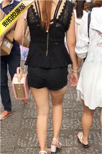 黑色紧身热裤翘臀美眉[300M/MOV]