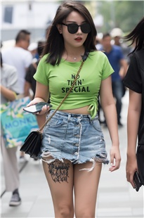 肉肉的小姐姐3A3242[773M]