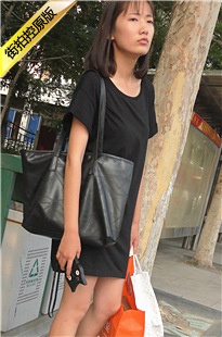 4K-高挑秀丽的美女的完美脚丫不容错过下部[1.12G/MP4]