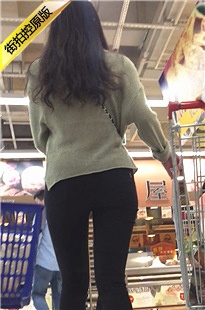 圆润紧翘黑色紧身裤MM[1.14G/MOV]