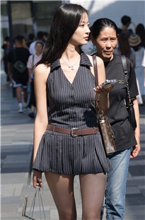 夏日炎炎你笑真甜3A6608[1.57G]