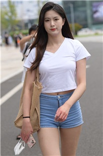 勒紧热裤大长腿3A5175[2.32G]