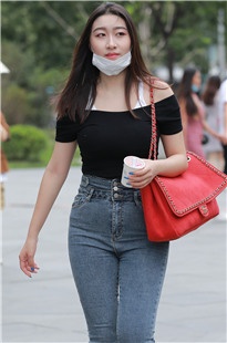 丰满牛仔裤美眉MJ1040[1.91G]