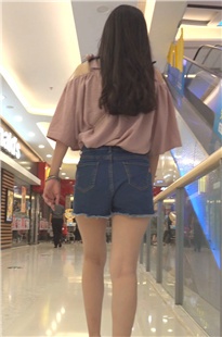 商场紧身牛仔短裤长腿妹JS196[370M]