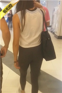 运动紧身裤大显好身材[97M/MP4]