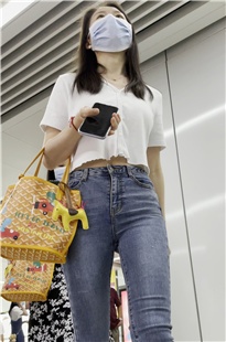 性感紧身牛仔金三角很有型JS270[579M]