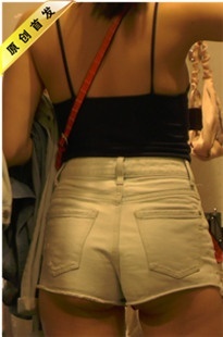 【幽明作品】极品吊带超短紧牛大美女[MP4/3GB]