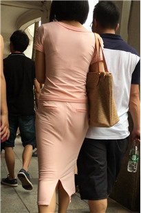 粉色长裙MM[216M/MOV]