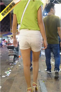 绿衣长腿美女穿这双高跟鞋很xinggan[398M/MTS]