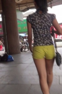 黄色热裤MM逛街[147M/MTS]