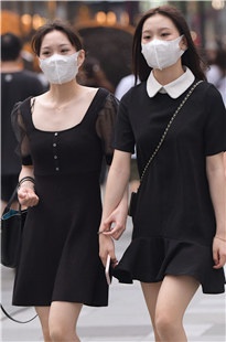 白皙美腿闺蜜3A4707[1.89G]