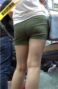热裤紧臀shaofu路边挑选商品[178M/M2TS]