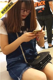 初夏鞋店船袜试鞋街拍美女精彩瞬间[247M/M2t]