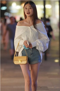 热裤长腿美女MJ2658[1.05G]