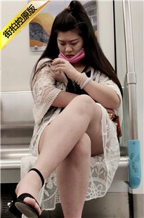 4K-地铁上的极品丰满美女[998M/MP4]