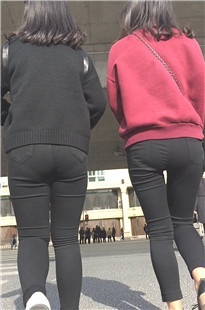 黑色打底裤高校小妹[1.31G/MOV]