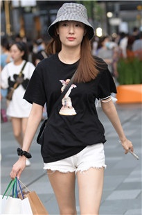 天然大长腿小姐姐3A5649[1.99G]