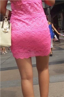 性感身材连衣包臀美眉[232M/MP4]