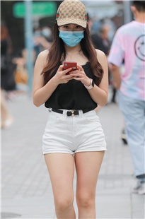 白色热裤YY小姐姐MJ1330[1.5G]