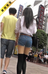 【幽明作品】黑色长筒袜长腿日系美女[MP4/1.8GB]