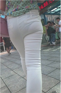 极品白色透名紧身薄裤显内内丰满MM[263M/MTS]