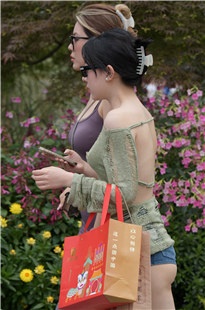 丁总俩闺蜜3A5935[1.87G]