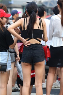 巧遇超短热裤性感美女MJ1055[465M]
