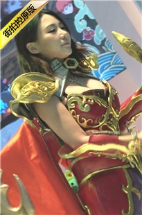 身穿盔甲胸器满满的showgirl [474M/MP4]