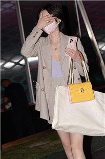 【上海时装周】实至名归：笔直美腿3A5028[1.49G]