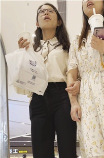 黑牛仔金三角翘屯小姐姐JS419[2.79G]