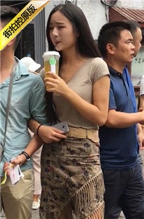 长发花短裙包臀极品美女[327M/MOV]