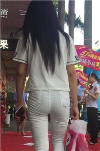 极品紧臀白裤美眉[505M/MP4]