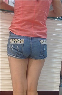 长腿牛仔热裤MM[56M/MOV]