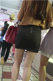 高跟包臀宽PP小MM[109M/MP4]