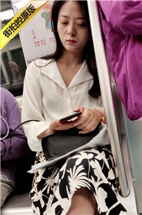 4K-有点高冷的极品美女[753M/MP4]