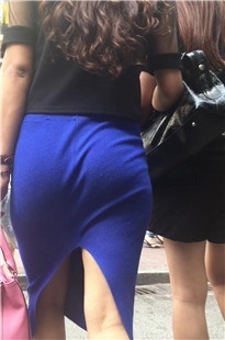 蓝色包臀长裙美妇[252M/MOV]