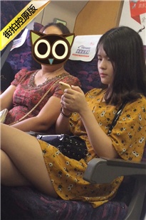 黄色连衣裙美眉极品大白腿诱惑[405M/MOV]