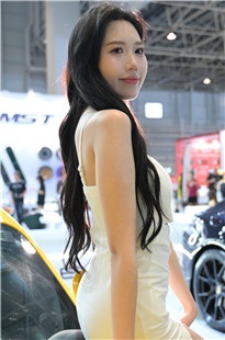 甜美美人，爱了爱了【套图+视频】3A7661[7.28G]