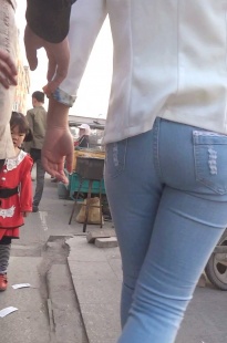 老公在旁，照样边拍边摸[99M/MP4]