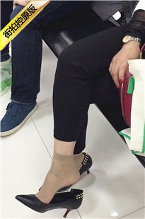 【醉爱作品】肉丝高跟MM挑鞋[297M/MOV]